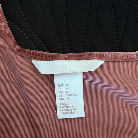 H&M velvet crop tank - Picture 3 of 6